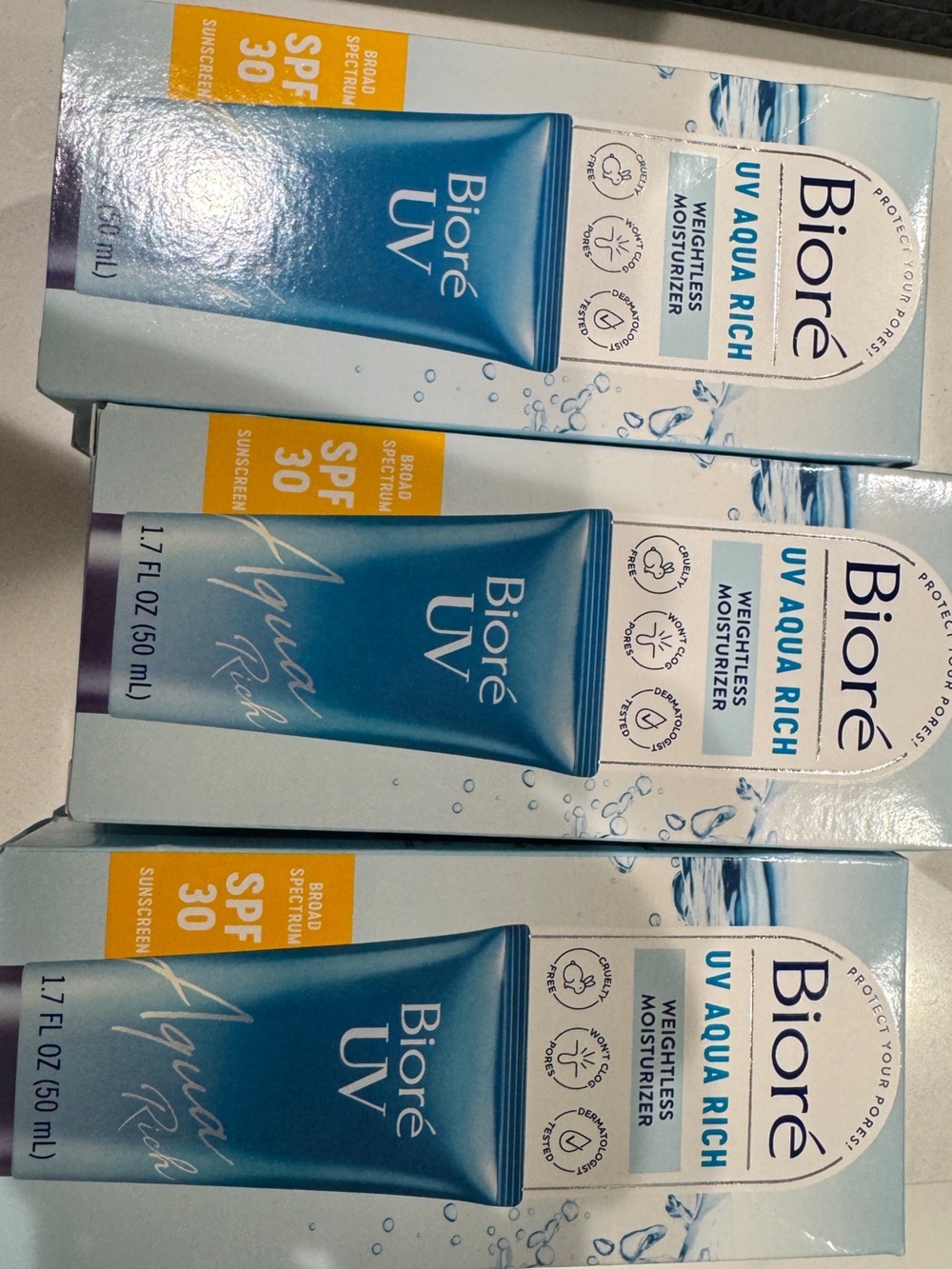 New in box biore UV aqua rich weightless moisturizer sunscreen SPF30 - set of 3!